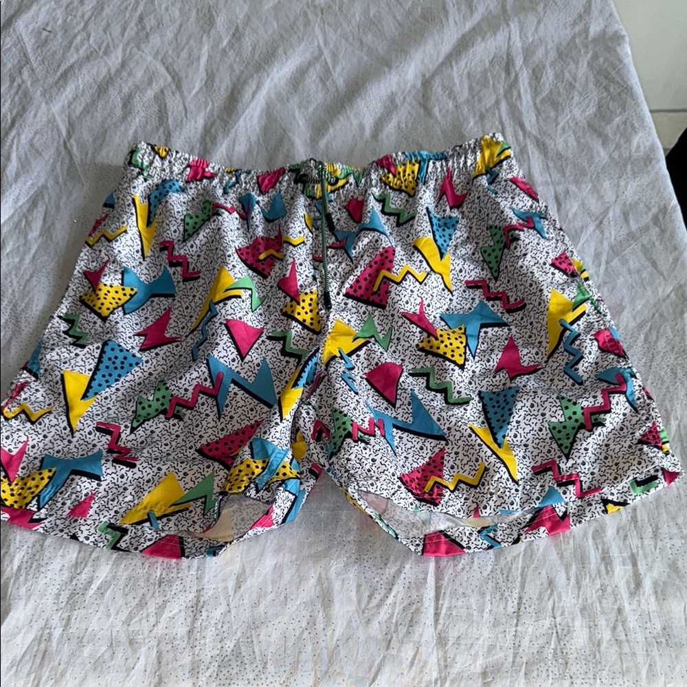 Broken threads surf shorts for men size XL